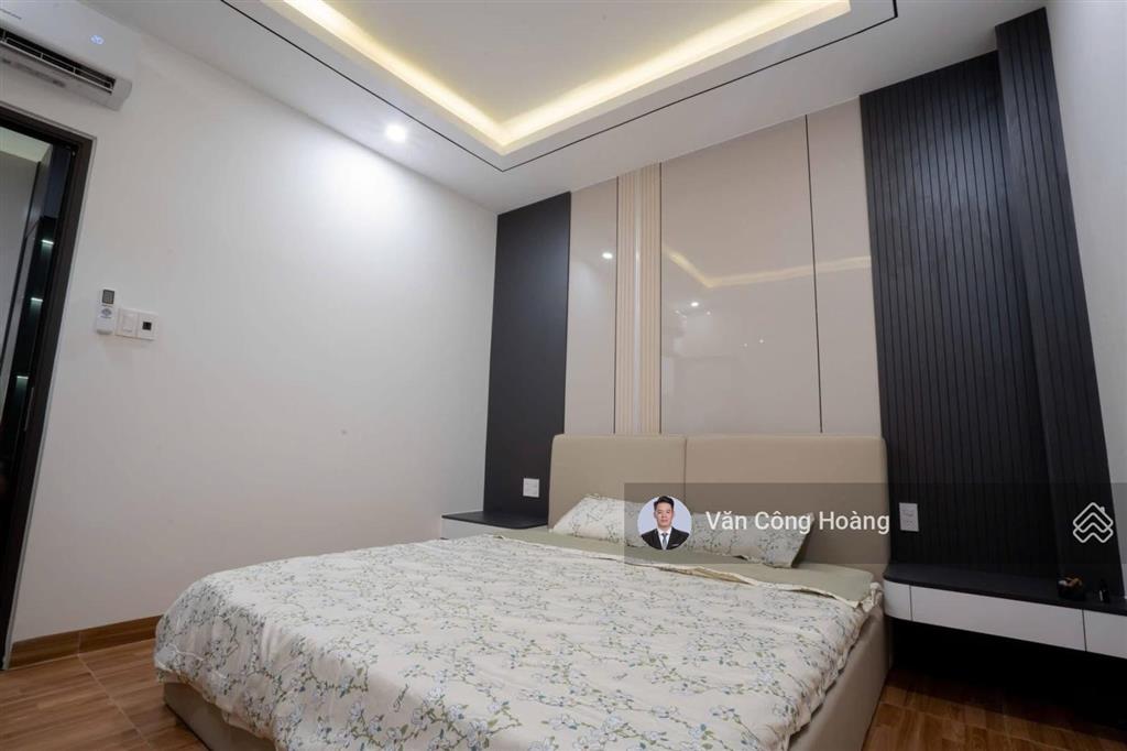 Căn nhà đẹp tầng đường 7.5m ngay bãi biển mân thái, chợ hải sản  103m2 rộng rãi  giá tốt