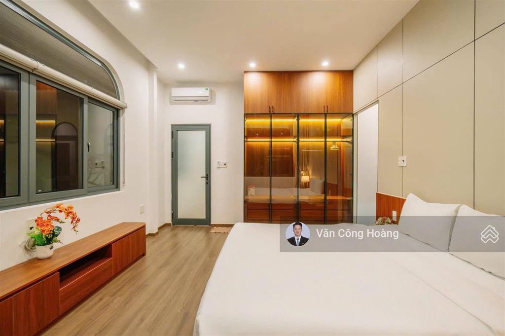 Bán căn villa hồ bơi  lô góc 2mt sát sông hàn khu đô thị nam việt á  198m2. giá tốt