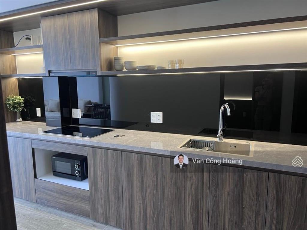 Toà căn hộ 4 tầng cao cấp  nguyễn sơn hà sát tiểu la  dòng tiền 53triệu/th  trung tâm hoà cường