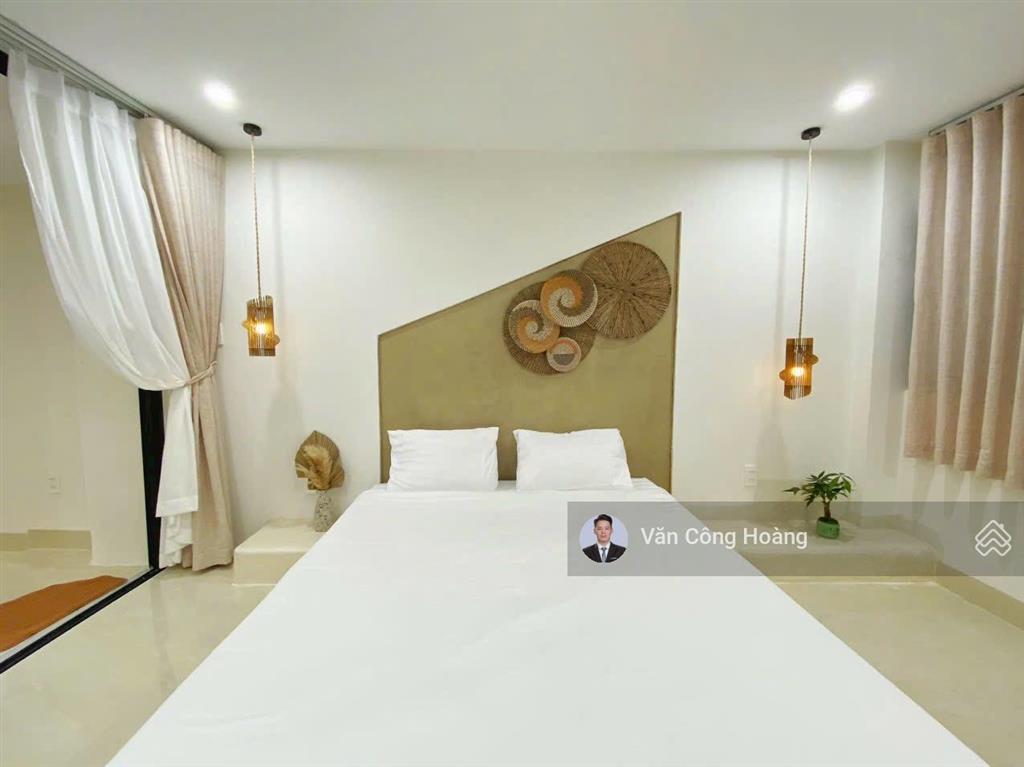 Căn villa mini hồ bơi địa trung hải ngay sát bãi biển mân thái. 90m2 sẵn dòng tiền 40 triệu