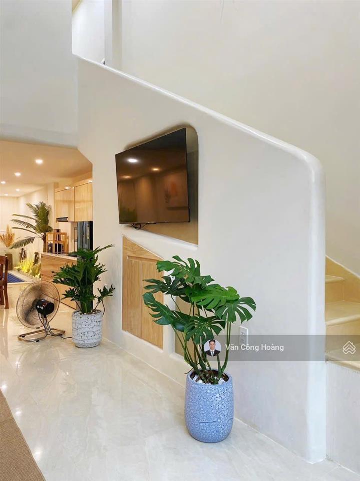 Căn villa mini hồ bơi địa trung hải ngay sát bãi biển mân thái. 90m2 sẵn dòng tiền 40 triệu