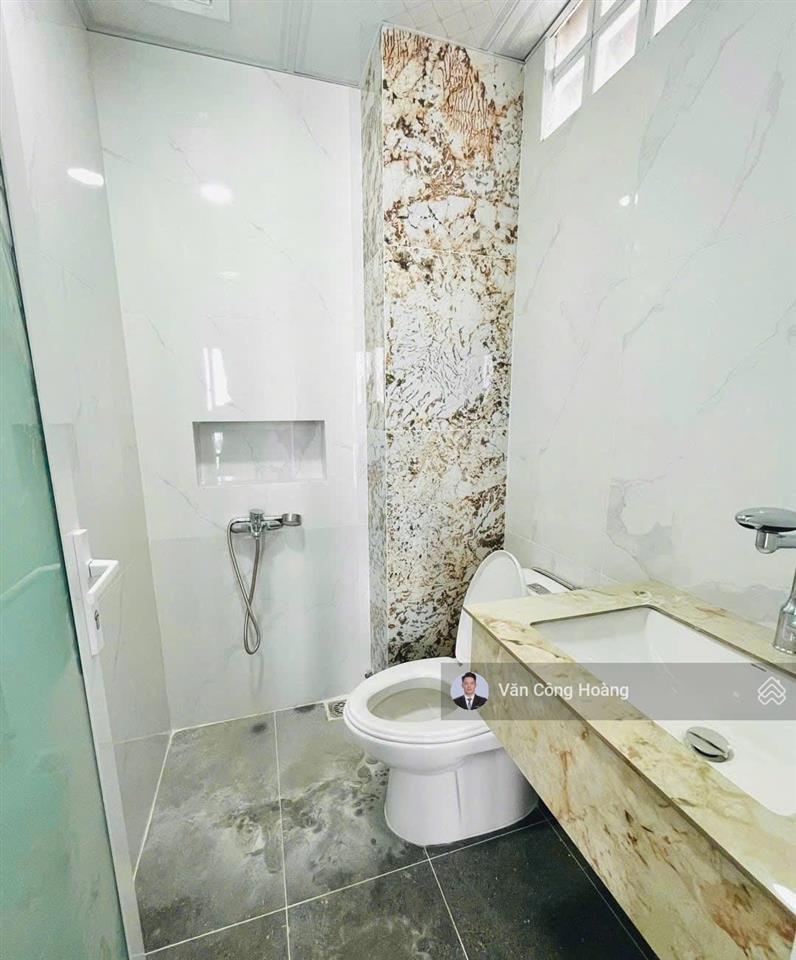 Toà căn hộ mới 7 tầng hồ bơi  125m2 ngang 6.2m ba mặt thoáng  dòng tiền 160 triệu tt hoà cường