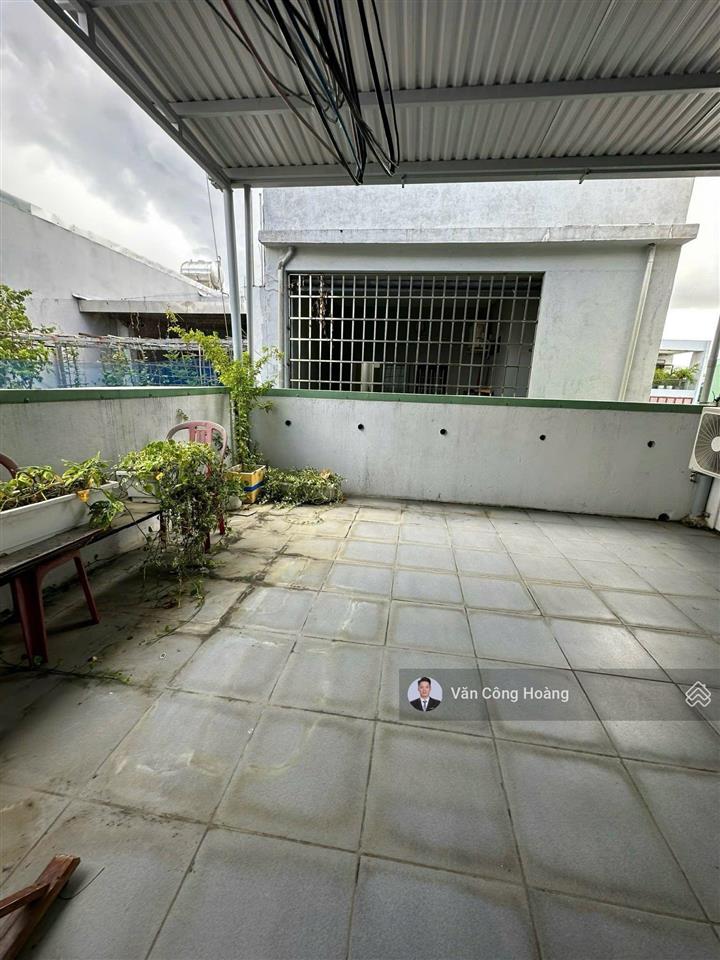 Nhà 3 tầng đường nguyễn quang bích  ngay cạnh bv vinmec  92.5m2 ngang 5m  giá cực tốt 8.x tỷ