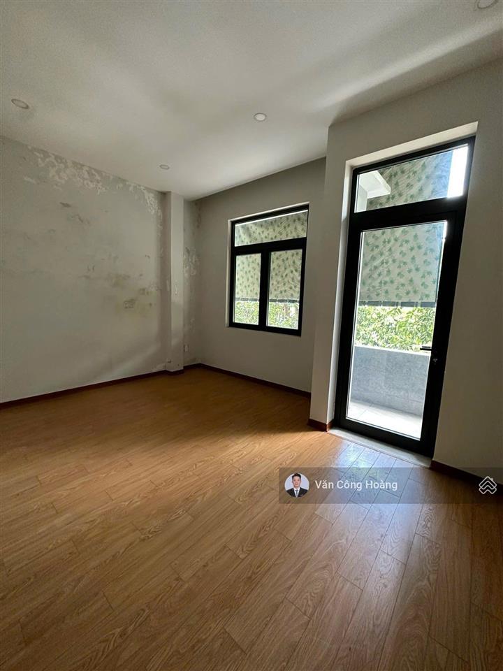 Nhà 3 tầng đường nguyễn quang bích  ngay cạnh bv vinmec  92.5m2 ngang 5m  giá cực tốt 8.x tỷ