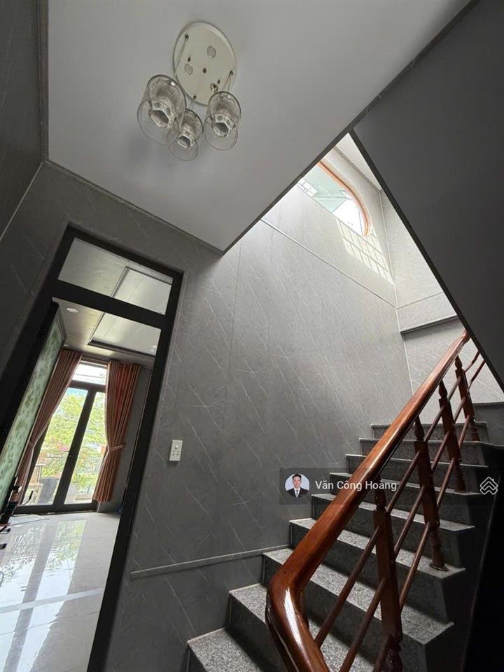 Nhà 3 tầng đường trần kim xuyến  97m2  giá cực tốt 6.5 tỷ  kdt hoà xuân