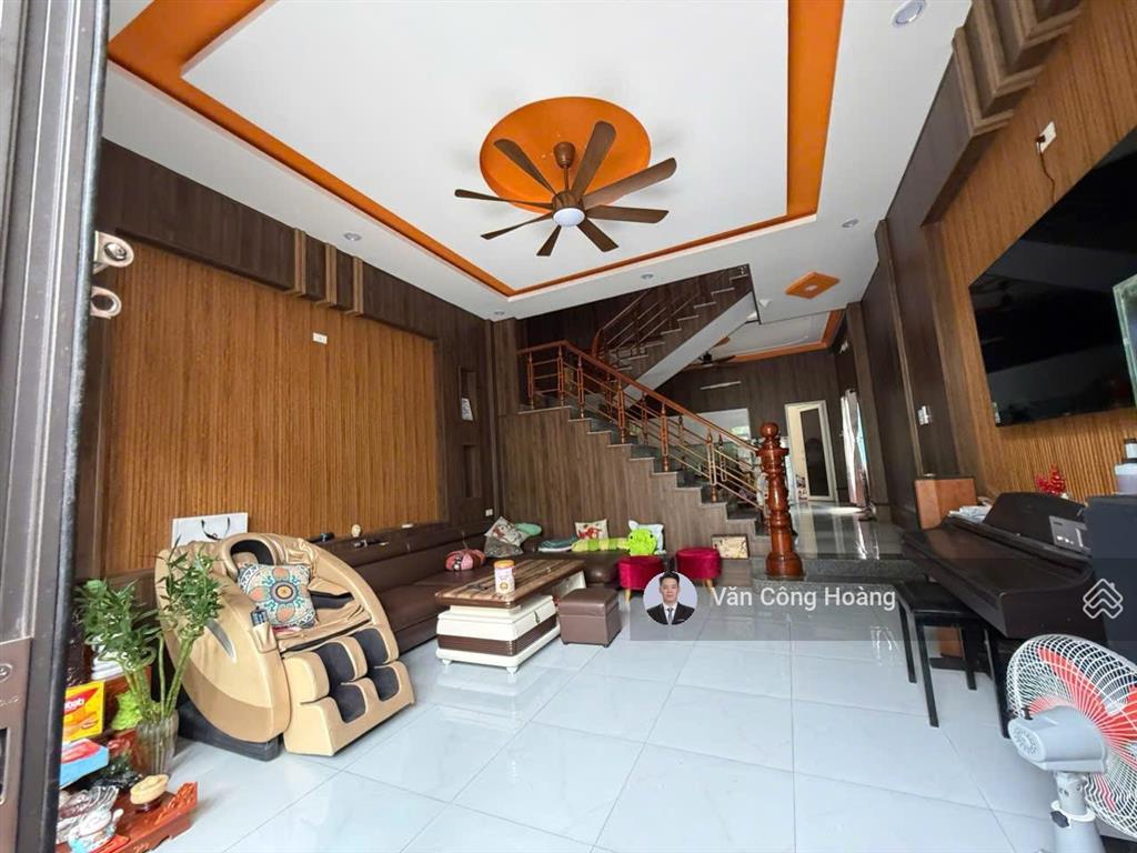 Nhà 3 tầng đường trần kim xuyến  97m2  giá cực tốt 6.5 tỷ  kdt hoà xuân