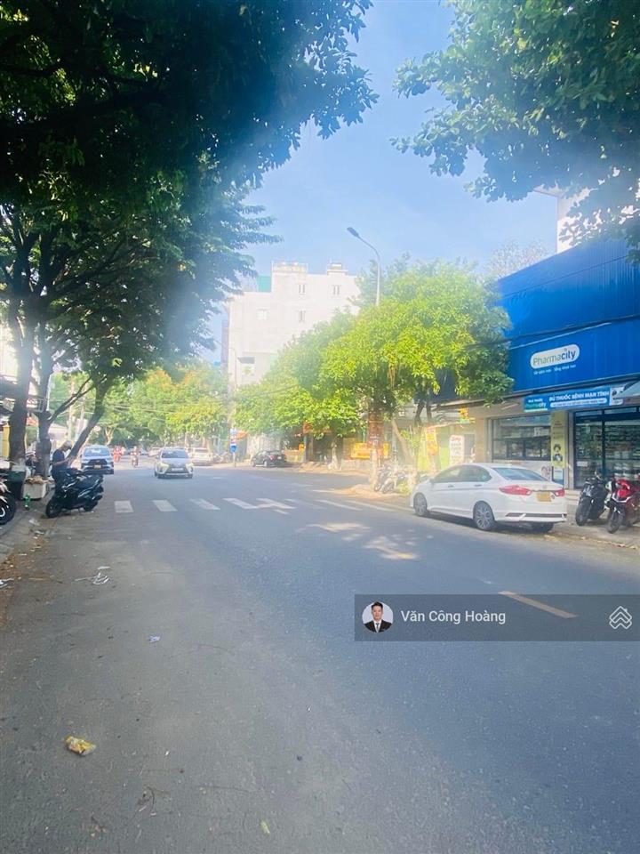 Bán mặt phố kinh doanh tiểu la  sát quảng trường 2/9  ngang 6.3m cực đẹp  trung tâm hoà cường