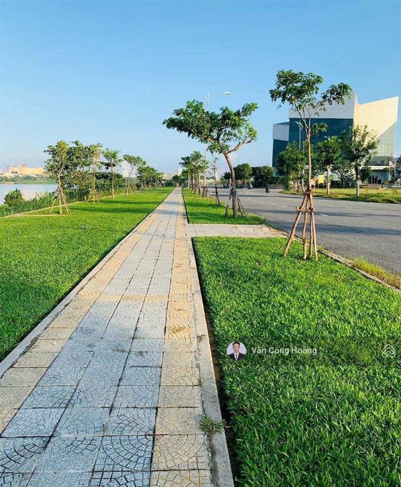 Bán lô góc 2mt trục chính 15m xuân quỳnh, ngay sát sông hàn  367m2 view công viên