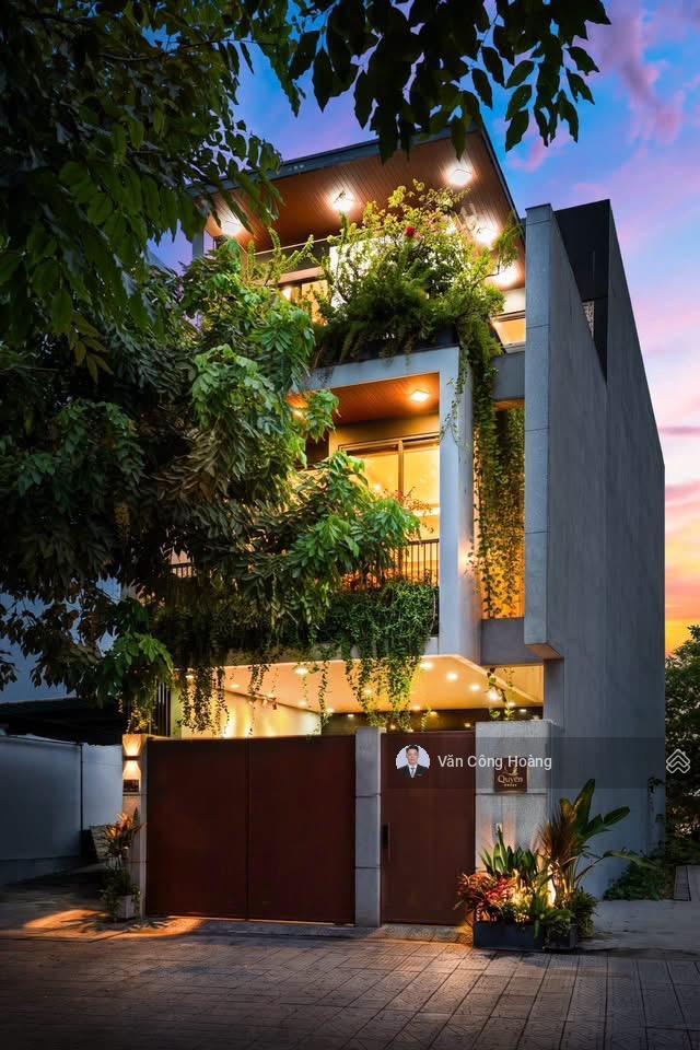 Nhà đẹp 3 tầng nại nam 8 ngay trung tâm đà nẵng downtown  139m2 ngang 6m  full nội thất  giá tốt