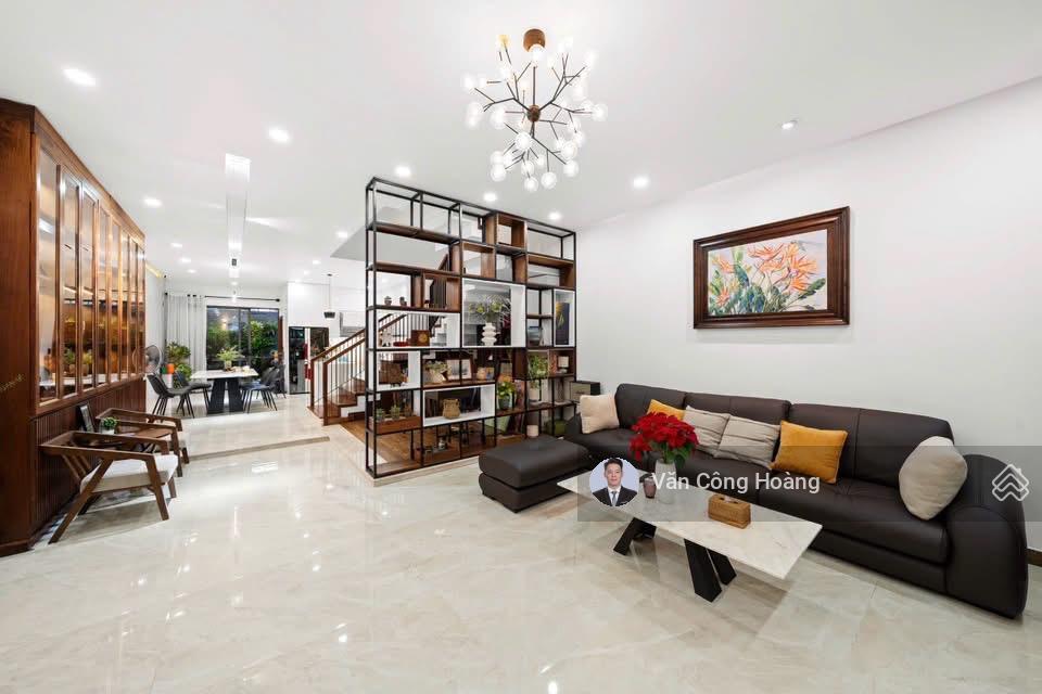 Nhà đẹp 3 tầng nại nam 8 ngay trung tâm đà nẵng downtown  139m2 ngang 6m  full nội thất  giá tốt