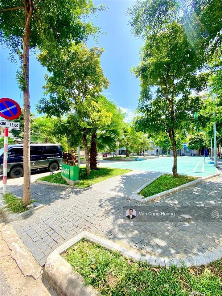 Mặt tiền mai dị ngay tiểu la, chợ hòa cường  110m2 ngang 7.5m  sẵn dòng tiền  giá 10.x tỷ