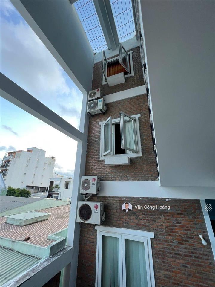 Bán apartment 4,5 tầng đường nguyễn trọng nghĩa sát biển  115m2 sẵn dòng tiền  giá tốt