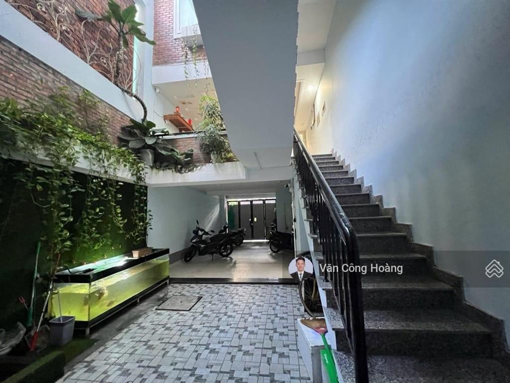 Bán apartment 4,5 tầng đường nguyễn trọng nghĩa sát biển  115m2 sẵn dòng tiền  giá tốt
