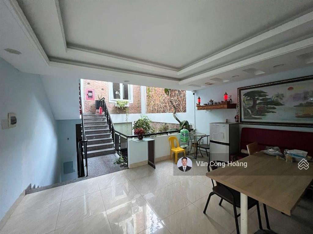 Bán apartment 4,5 tầng đường nguyễn trọng nghĩa sát biển  115m2 sẵn dòng tiền  giá tốt