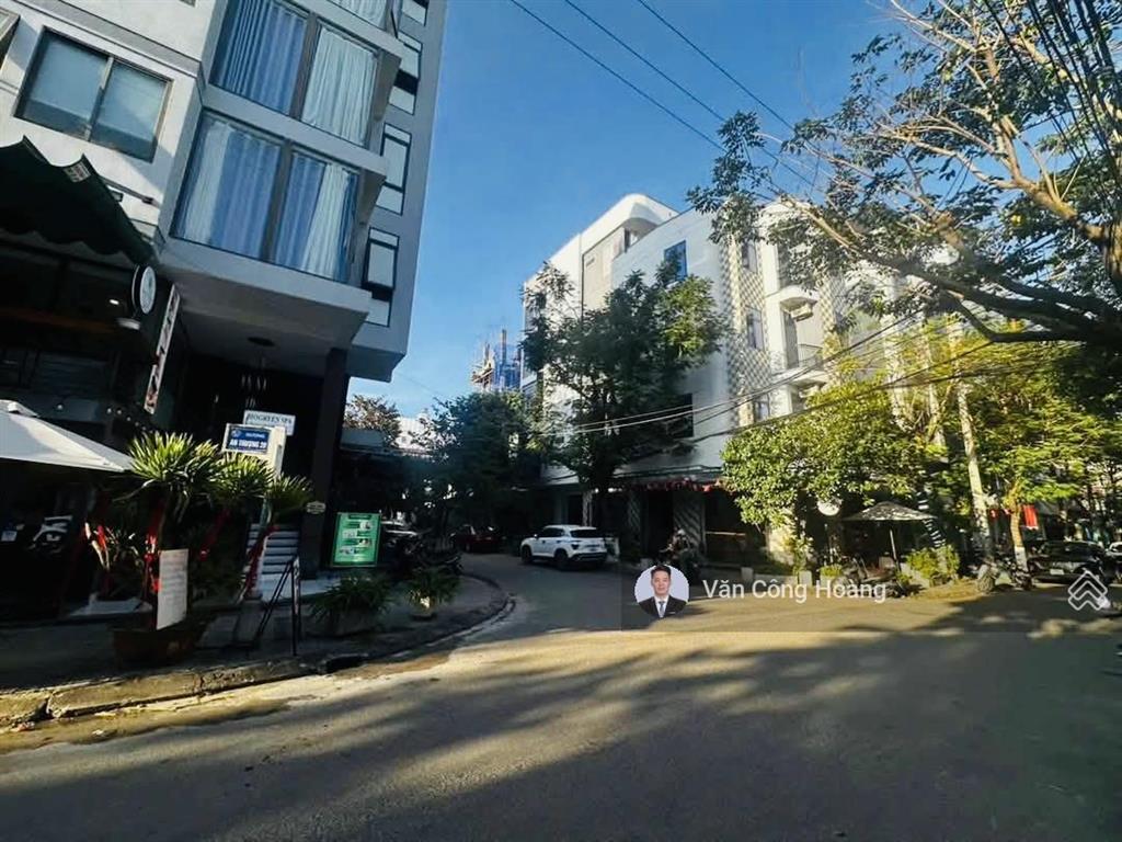 Bán nhà 3 tầng mặt đường an thượng 20  phố du lịch biển mỹ khê  sẵn dòng tiền  giá tốt