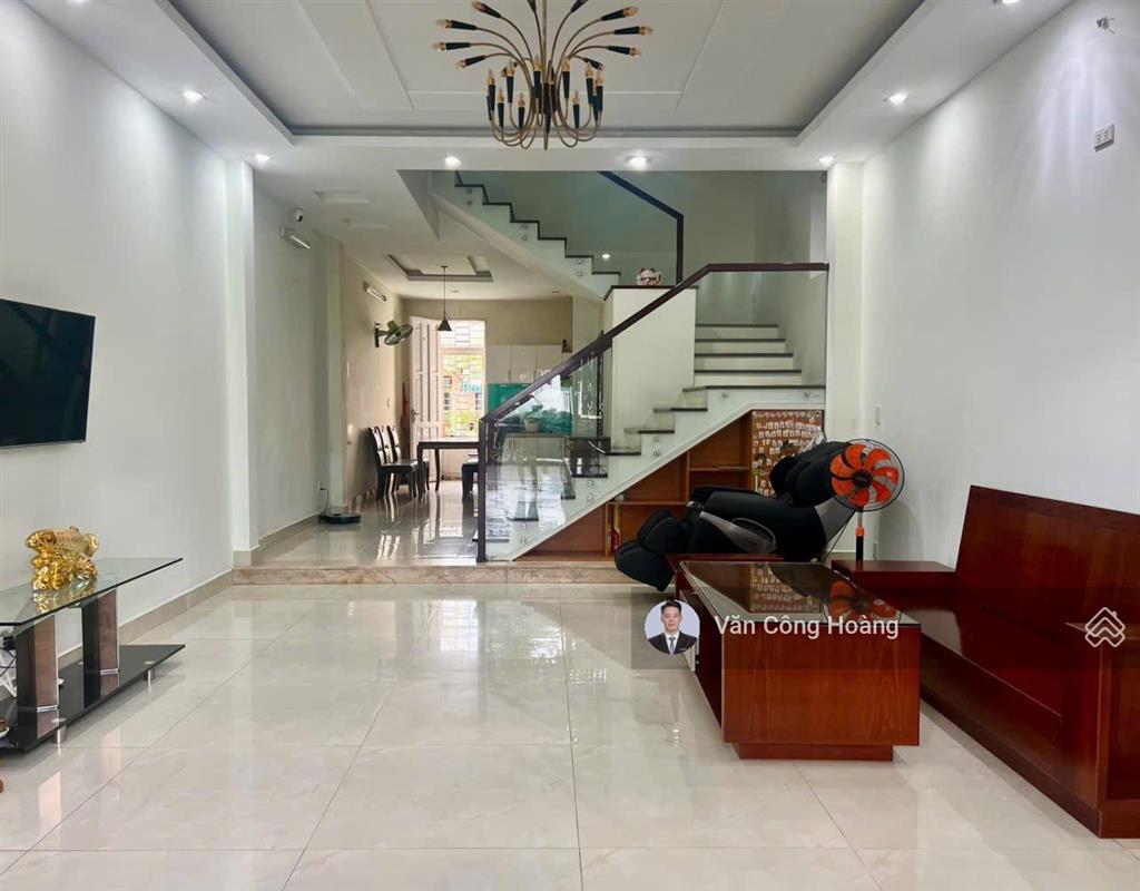 Nhà 3.5 tầng nguyễn văn thủ  mặt phố hải châu  view công viên trực diện  cực đẹp, hiếm