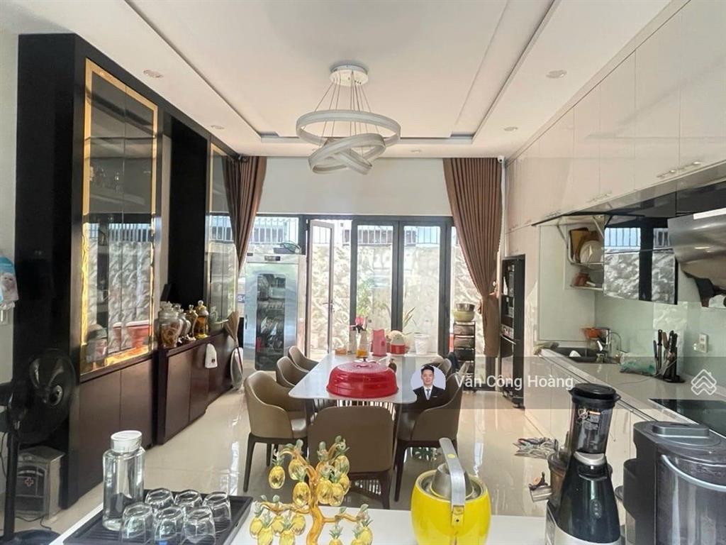 Căn nhà phố đường nại nam  150m2 (6x25) ngay lotte mart, tháp 69 tầng sông hàn  giá tốt