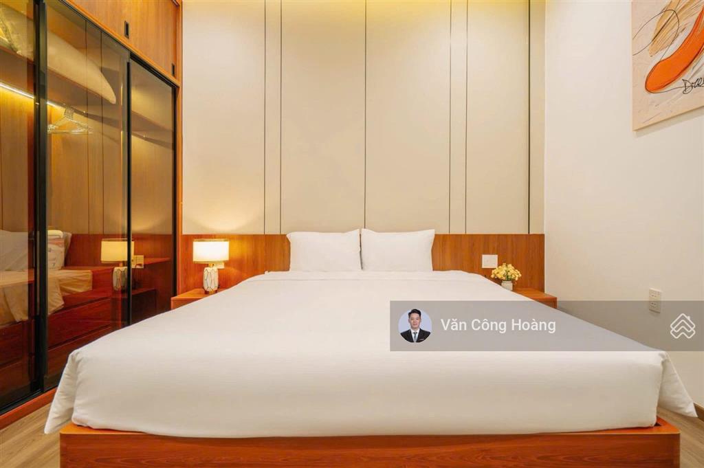 Căn villa hồ bơi  góc 2 mặt tiền sát sông khu nam việt á  200m2 sẵn cho thuê 60 triệu  giá tốt
