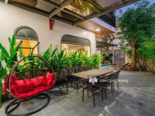 Căn villa hồ bơi  góc 2 mặt tiền sát sông khu nam việt á  200m2 sẵn cho thuê 60 triệu  giá tốt
