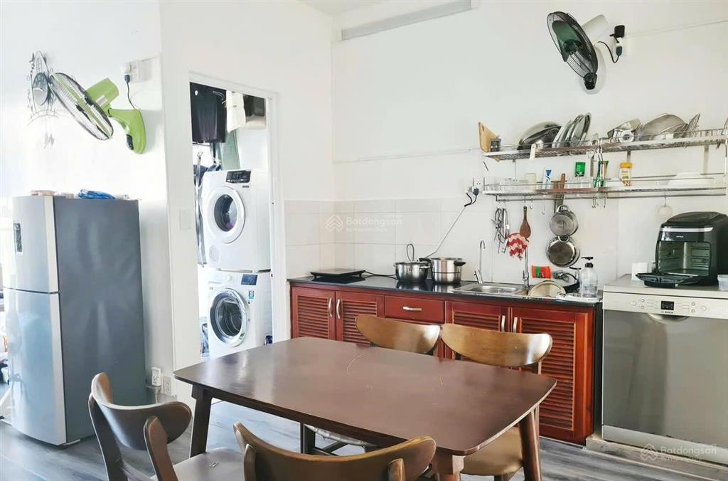 Chung cư lô góc , 2pn phong bắc , cẩm lệ  đn giá ko thể rẽ hơn