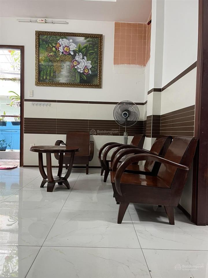 Bán nhà riêng mới đẹp năm tầng, dtsd gần 300m2 sát cầu nguyễn văn cừ p1 q8, trung tâm