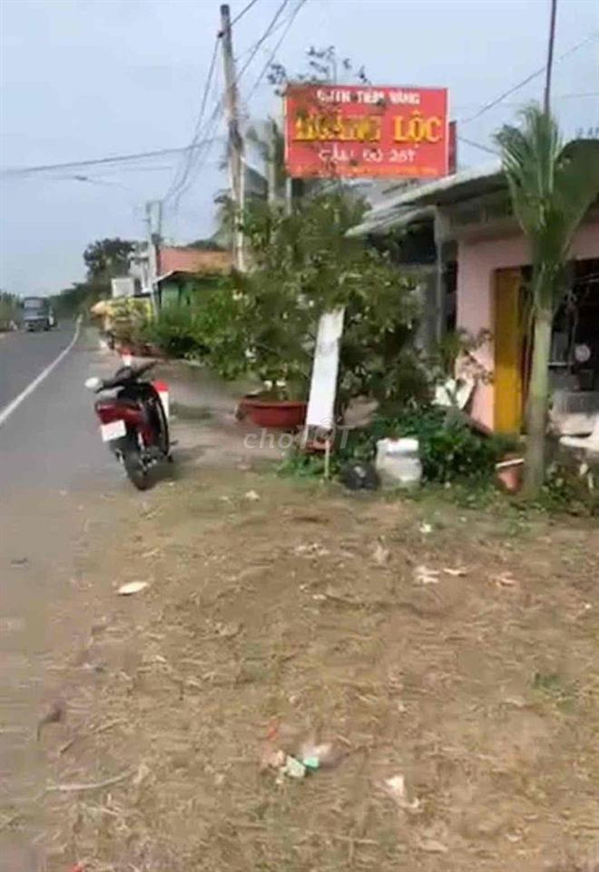 CẦN BÁN ĐẤT 3 MẶT TIỀN ĐƯỜNG QUỐC LỘ 57