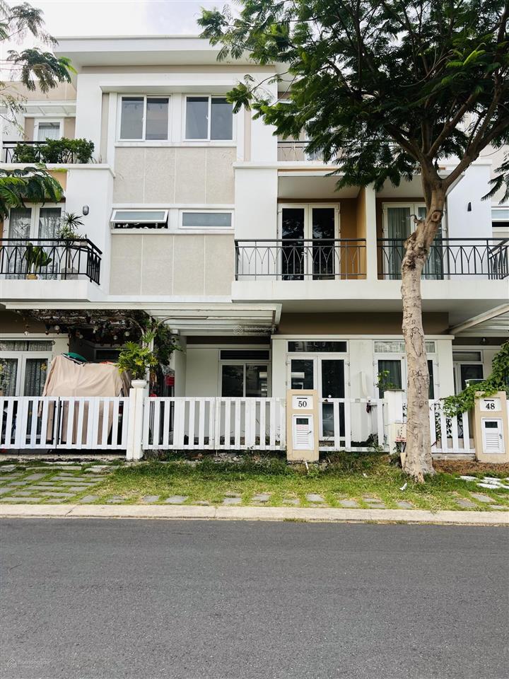 Nhà phố 5x15m full nội thất gỗ quý giá chỉ 7.8 tỷ