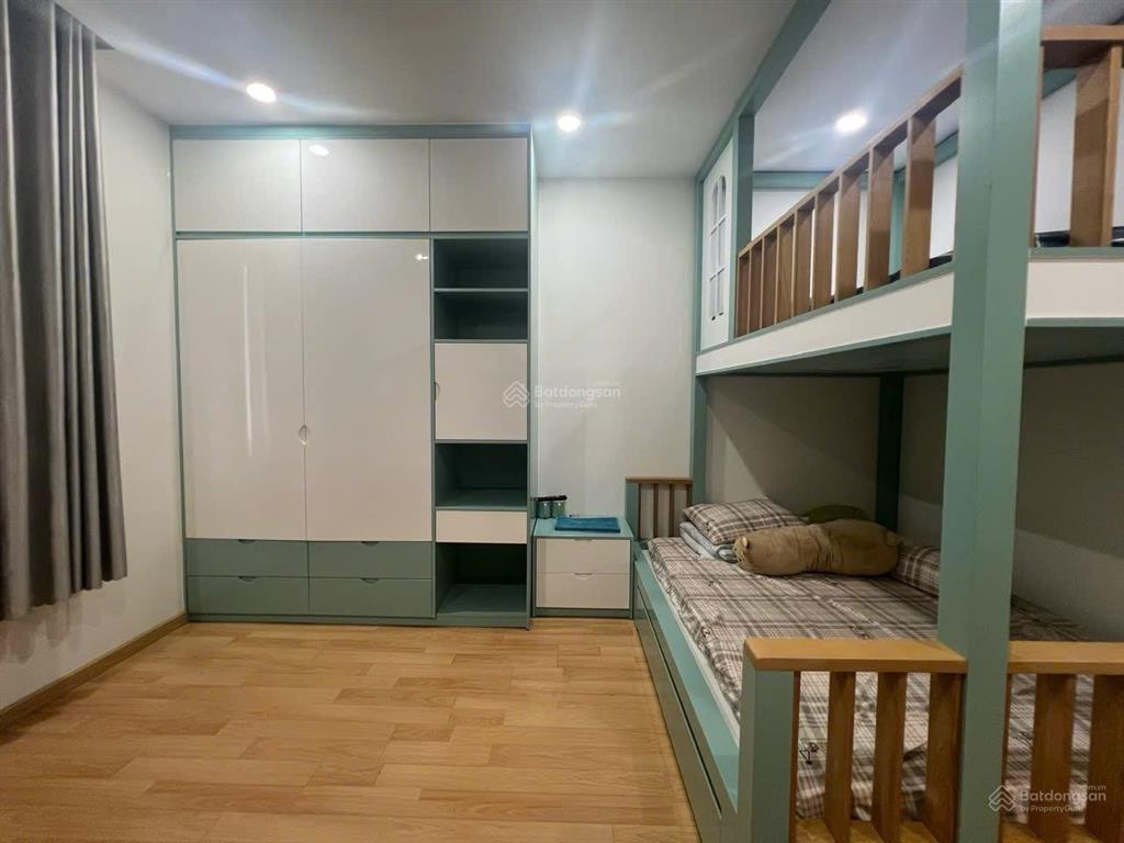 Hot deal. nhà hoàn thiện 5x15m hướng đông nam điện đường trường trạm đủ nhà đẹp 7,5 tỷ