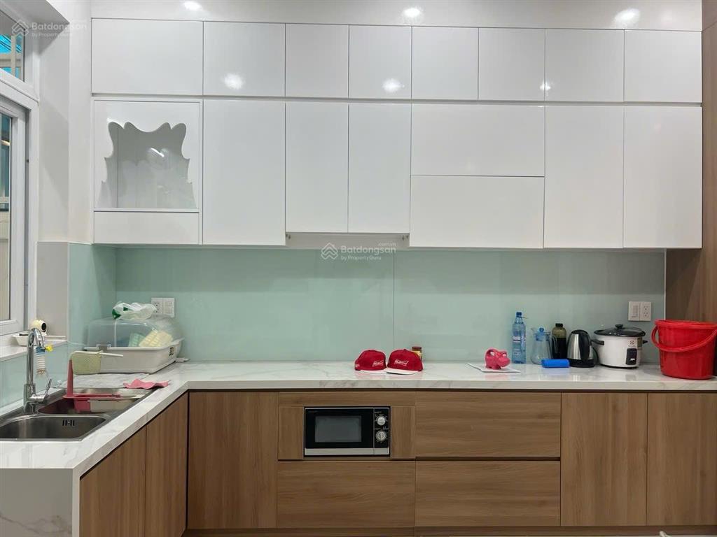 Hot deal. nhà hoàn thiện 5x15m hướng đông nam điện đường trường trạm đủ nhà đẹp 7,5 tỷ