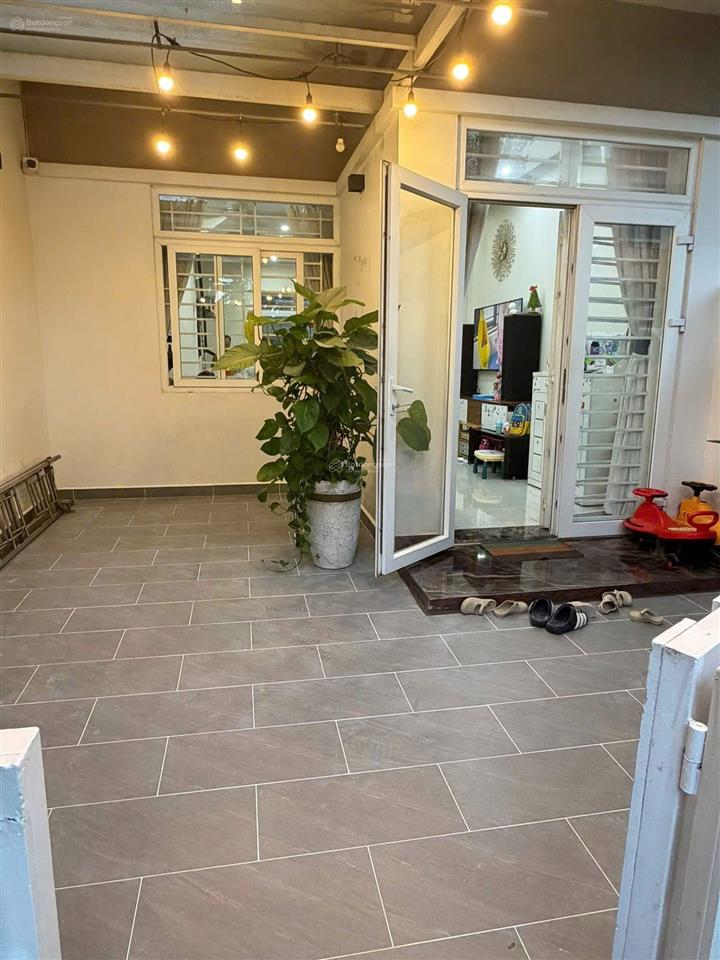 Chính chủ bán căn hướng đông nam mát mẻ  thương lượng sâu