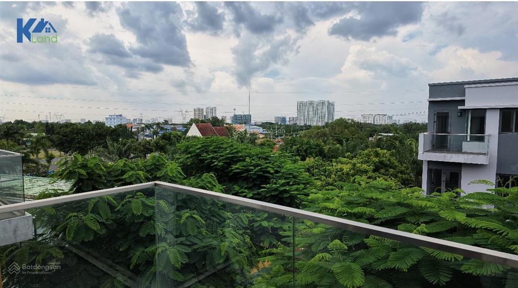 Hot 7,8 tỷ  biệt thự view công viên, tự decor theo ý  sổ sẵn