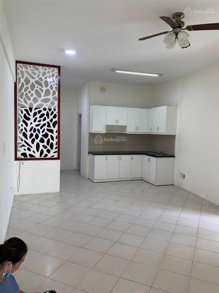 Bán gấp căn hộ chung cư conic garden 2pn2w,đã có sổ hồng, giá 2.5tỷ  0979 695 ***