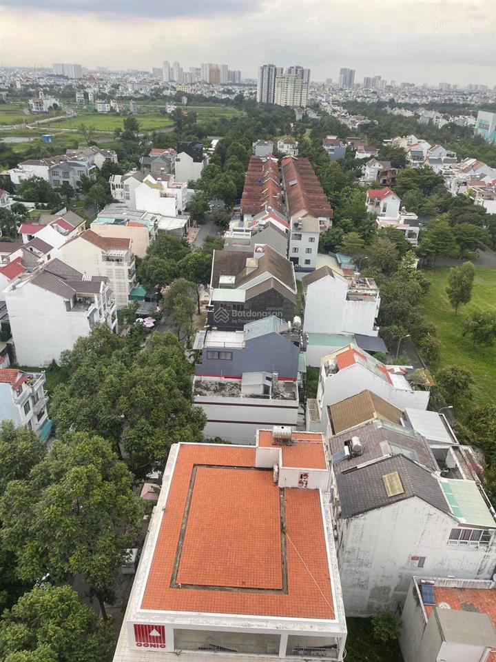 Bán căn hộ conic skyway, có sổ hồng, hỗ trợ vay nh, giá 2,7 tỷ, 2pn1w.  0979 695 ***