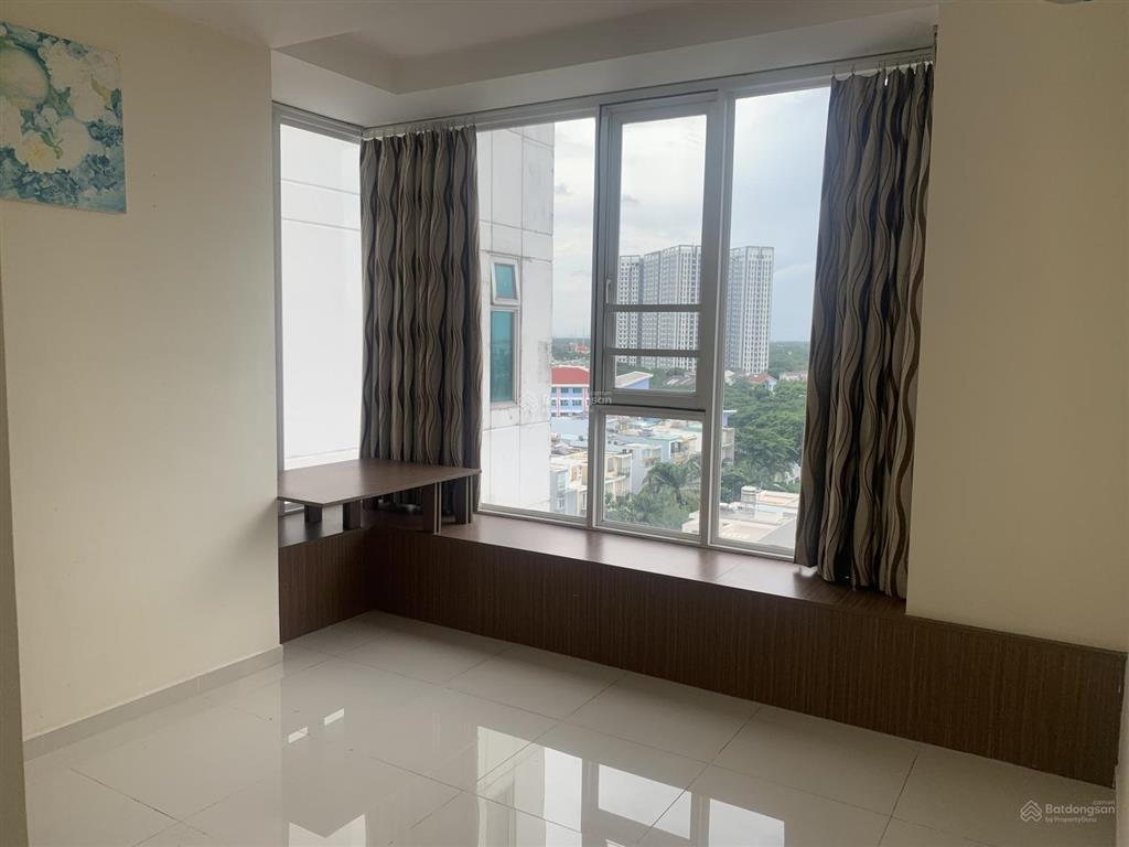 Cho thuê ch terra rosa 69m2pn2wc . giá 5,5 triệu/tháng. 0909 864 *** thảo