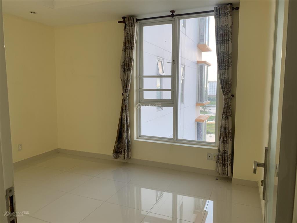 Bán ch terra rosa 127m2 3pn 2wc giá 3,5 tỷ lầu cao căn góc sổ hồng, nh cho vay 70%. 0909 864 ***