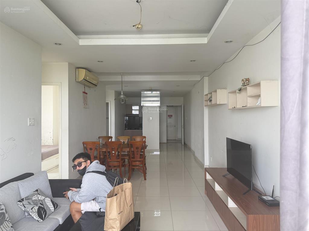 Cho thuê căn hộ terra rosa 92m2pn2wc, view đẹp,full nội thất, giá 8 triệu/tháng.  0909 864 ***