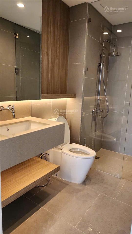 Bán căn hộ 1pn city garden, tháp cũ, 71m2, có hd thuê, giá 7,5 tỷ 1pn. xin mtg