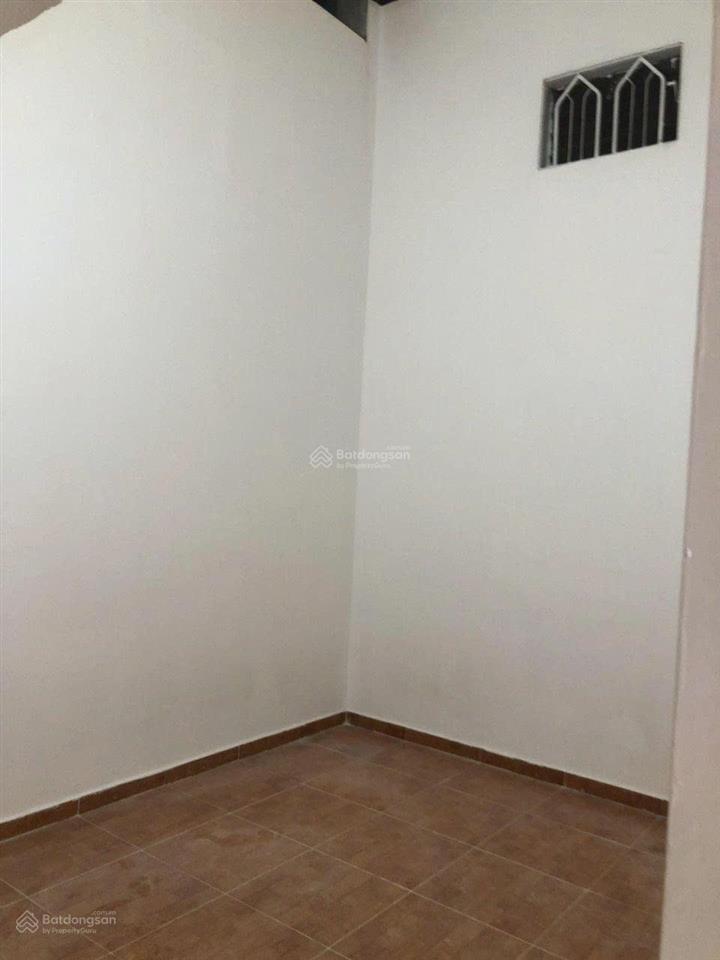 Cho thuê lầu 2, nhà trọ 45/3 trần văn sắc, 6 triệu/th, 80 m2, 2pn, 1wc