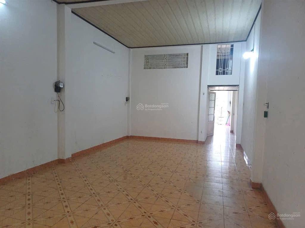 Cho thuê lầu 2, nhà trọ 45/3 trần văn sắc, 6 triệu/th, 80 m2, 2pn, 1wc