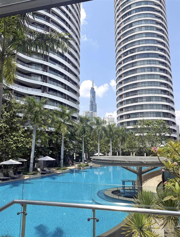 Bán căn hộ cc city garden, giá cực chất 8,75 tỷ, 69m2, 1pn, 1wc đầy đủ nội thất