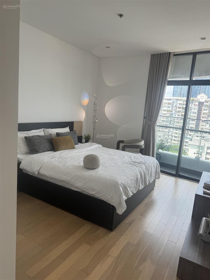 Căn hộ 1pn tại city garden, 7,6 tỷ, 69m2, đầy đủ tiện nghi. tháp cũ. nội thất đủ