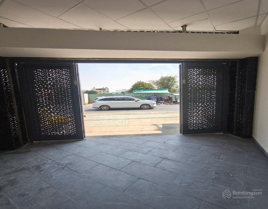 Bán nhà mặt tiền kd trịnh thị miếng, thới tam thôn, hóc môn, 160m2, 2 tầng, chỉ 4. x tỷ