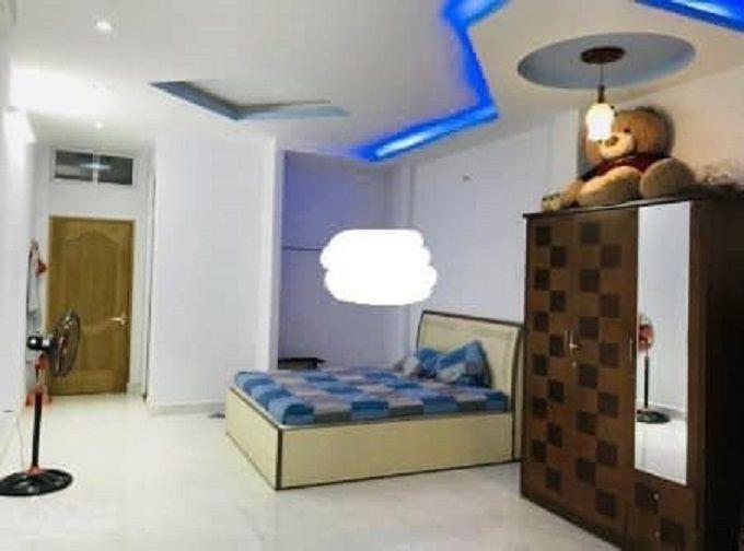 Bán nhà mặt tiền kinh doanh Nguyễn Thái Bình, P4, Tân Bình, 72m2, 3 tầng. 6 phòng ngủ