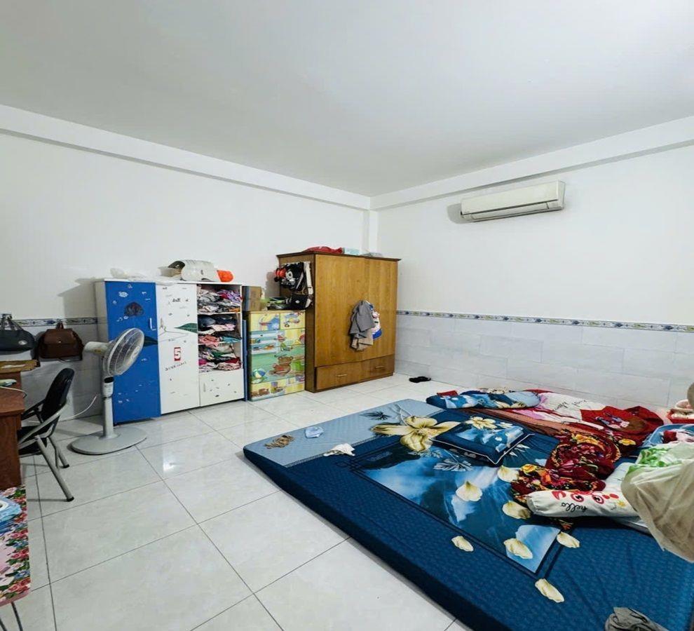 Bán nhà MT KD Liên Khu 4-5, Bình Hưng Hoà B, Bình Tân, 143m2, 2 tầng,ngang gần 5m, gía rẻ
