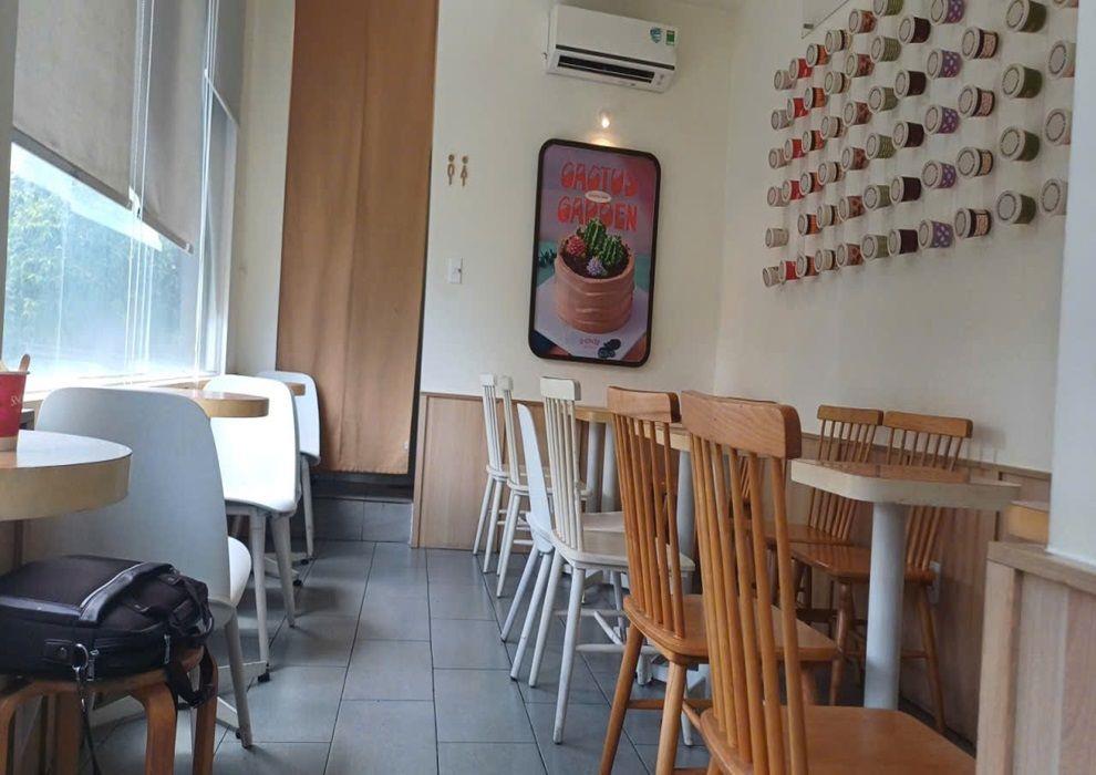 Bán nhà quận phú nhuận, mặt tiền sang chảnh Phan Xích long, P2, 4 tầng. 26m2, ngang 8,2m