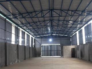 Cho thuê nhà kho 350m2 đường lê trọng tấn