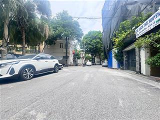 Bán nhà hoàng minh đạo, long biên 139m2 sổ giá 24 tỷ ô tô đỗ cửa, đường ô tô tránh