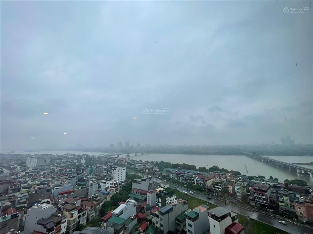 Bán gấp ch 3pn, 120m2 tại mipec riverside, giá thỏa thuận