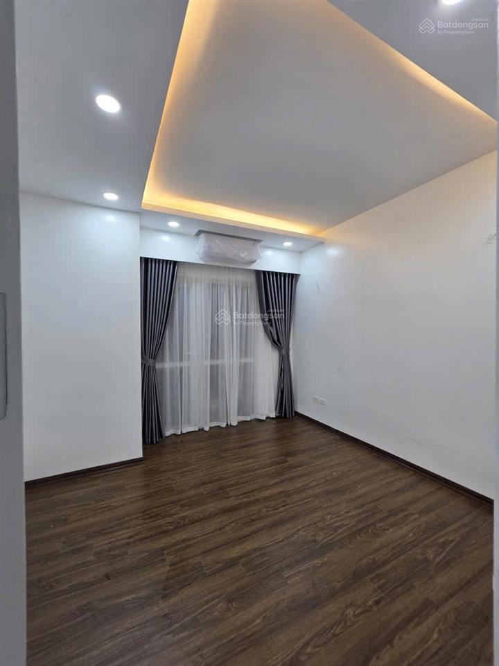 Bán căn hộ 2pn 90m hh gia thụy  long biên