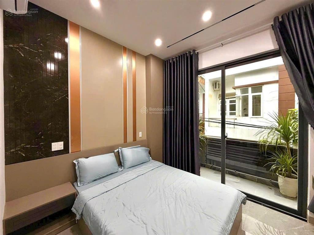 Bán gấp nhà 3 tầng kiệt 5m, oto tránh, thiết kế hiện đại, nở hậu, full nội thất, đầy đủ công năng